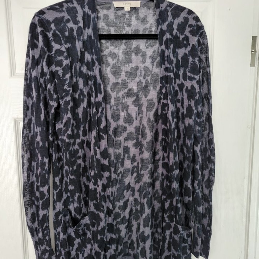 Semi-sheer‎ open front navy LOFT cardigan Size L